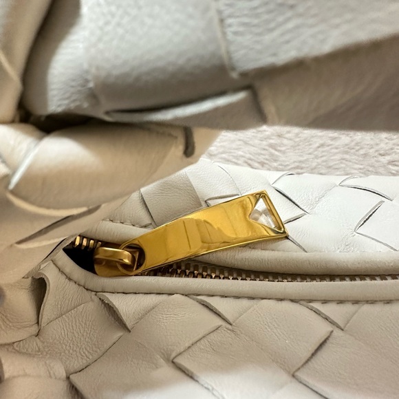 BOTTEGA VENETA Mini Jodie - Picture 11 of 14